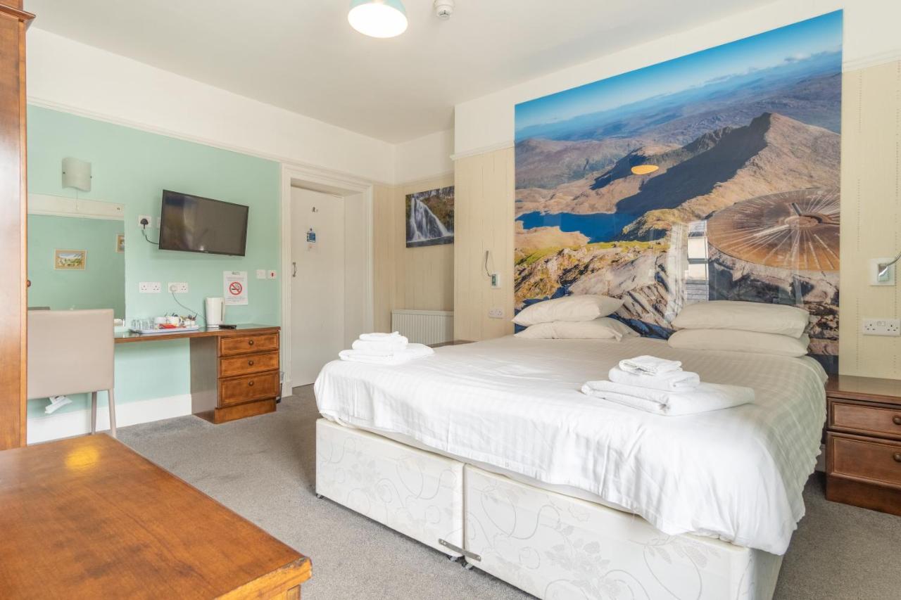 לאנבריס Padarn Hotel מראה חיצוני תמונה