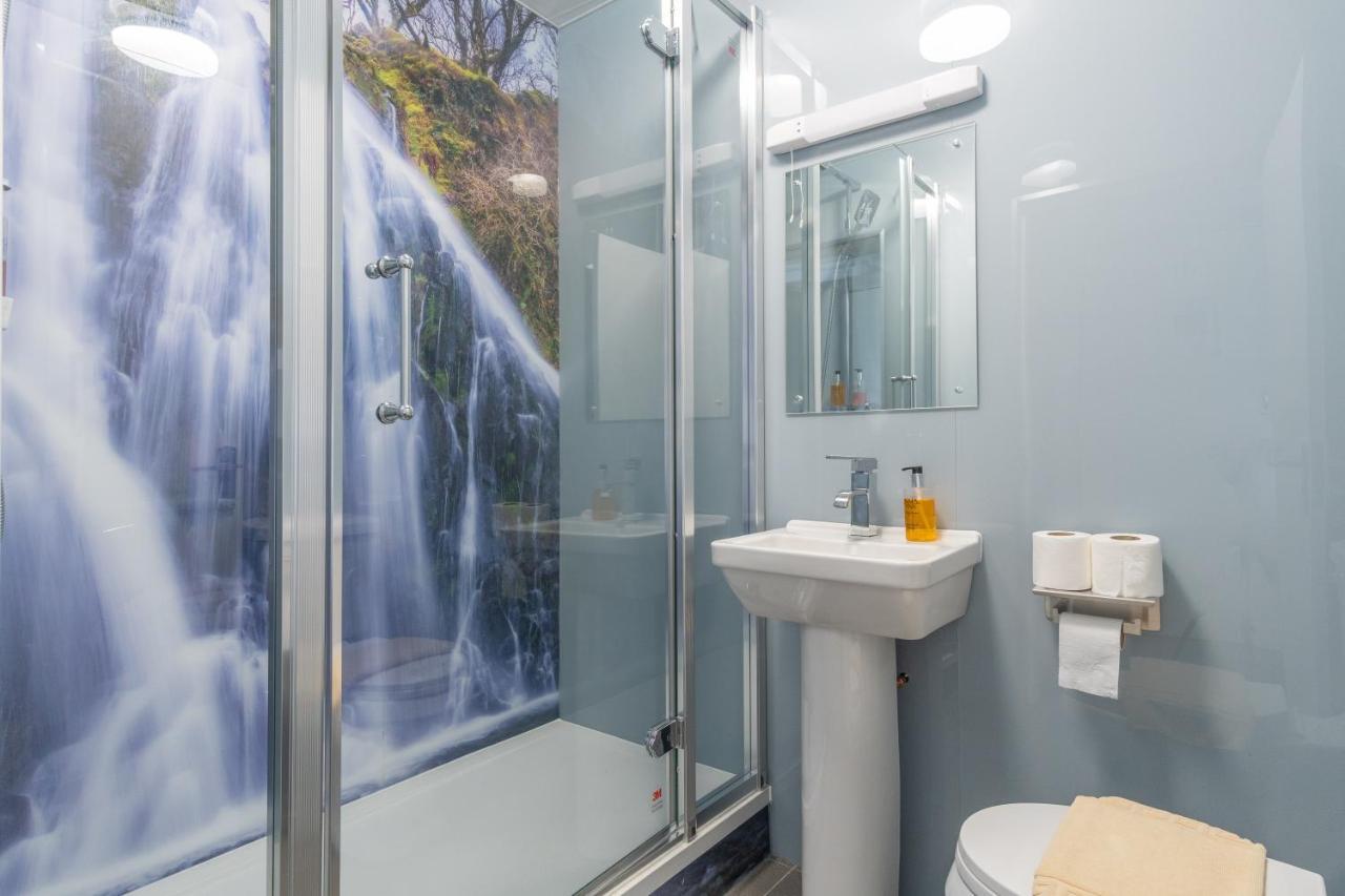 לאנבריס Padarn Hotel מראה חיצוני תמונה
