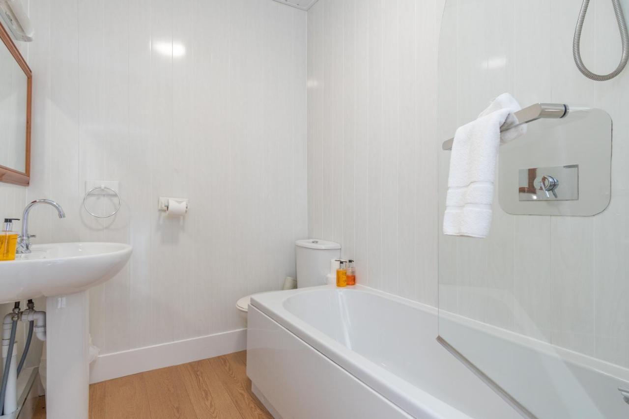 לאנבריס Padarn Hotel מראה חיצוני תמונה